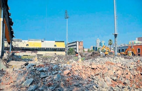 İzmir futbolu yine stat krizinde!