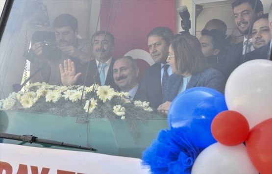 GAZİRAY Banliyö Hattı nda test sürüşleri başladı!