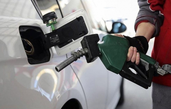 Mazot ve benzin düşer mi, yükselir mi? Benzin ve motorinde indirim var mı?