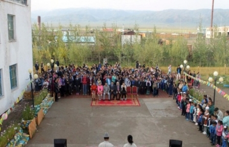 TİKA Moğolistan’da 89 yıllık okulu yeniledi!