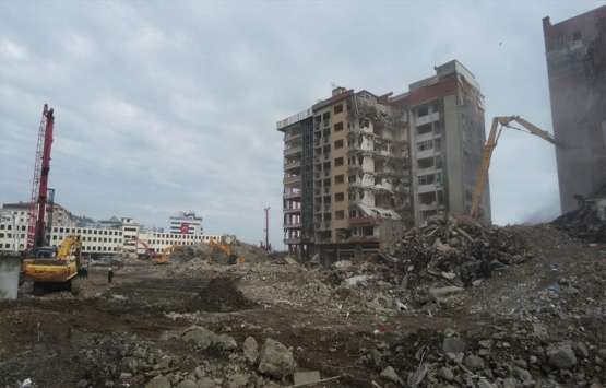 Rize Belediye Blokları yıkılıyor!