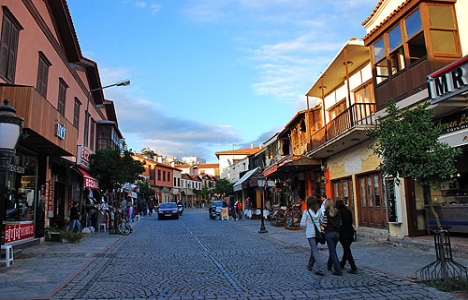 Çeşme çarşı ihalesi Mayıs ayında!