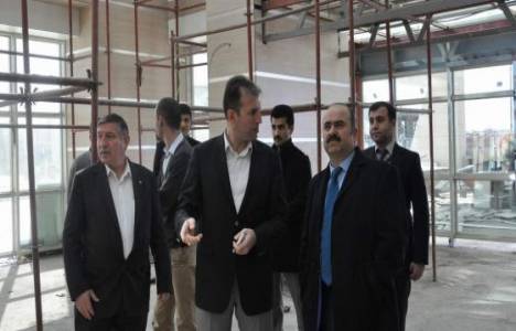 Ahmet Aydın Siirt Devlet Hastanesi inşaat alanında incelemelerde bulundu!