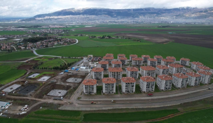 Bakan Özhaseki: Kahramanmaraş a 112 bin 414 deprem konutu yapılacak!