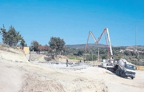 Çeşme'de kaçak yapılara Yapı Kayıt Belgesi verildi!