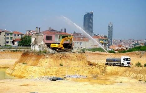 Fikirtepe'deki sembol bina kentsel dönüşüme kötü örnek oldu!