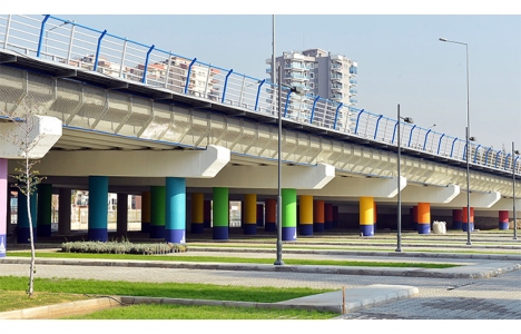 İzmir Bayraklı'ya 138 araçlık otopark!