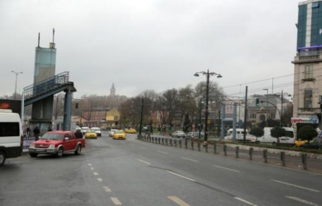 Sirkeci Üstgeçidi kaldırıldı!