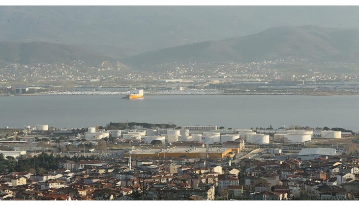 İzmit Körfez de iki arsa satılıyor! İhalesi 30 Mart ta! 