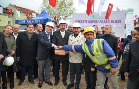 İzmit Alikahya Kapalı Pazarı'nın temeli atıldı!