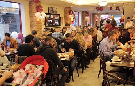 Sultanahmet Köftecisi Manchester’de şube açtı!