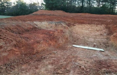 ABD li vatandaş evinin bahçesine göl yaptı!