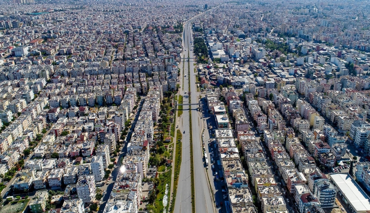Ruslar Antalya yı terk ediyor! Konut fiyatları ve kiralar yüzde 25 geriledi!
