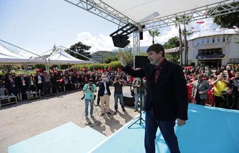 Antalya Kemer'e muhteşem meydan!