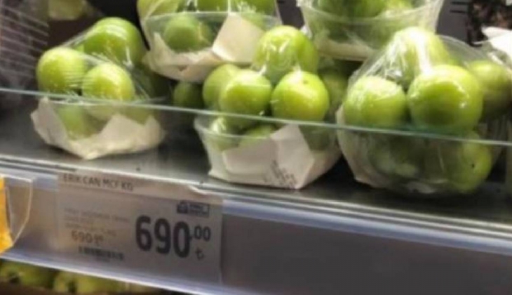 Yeşil eriğin kilo fiyatı, görenleri hayretler içerisinde bıraktı