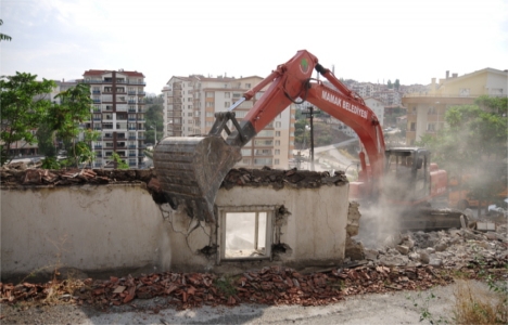 Mamak'ta 4 bin 400 gecekondu yıkıldı!