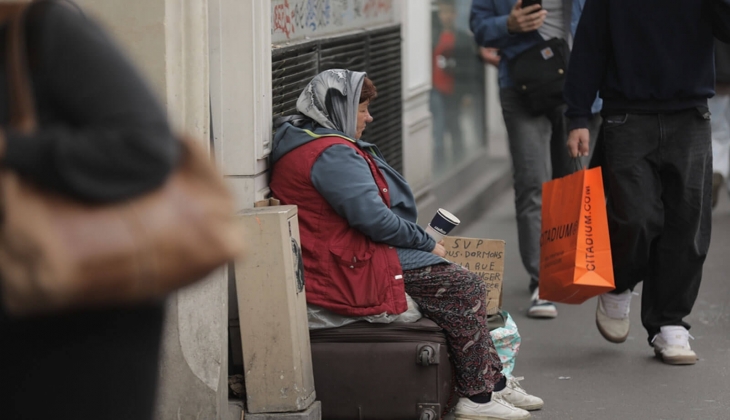 Avrupa da evsiz sayısı katlanıyor! Daha fazla sosyal konut ve uzun vadeli çözüm gerekiyor!