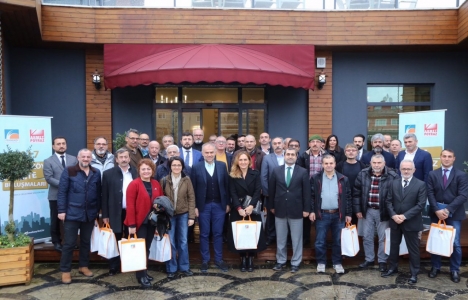 Ahmet Poyraz site yöneticilerini misafir etti!