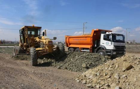 Eskişehir'de imara açılan yolların alt temel dolgu çalışmaları başladı!