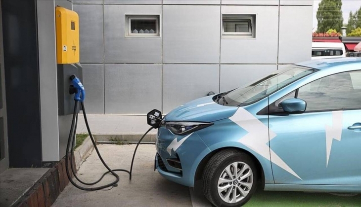 İSPARK katlı otoparklara elektrik şarj istasyonları kurmaya başladı