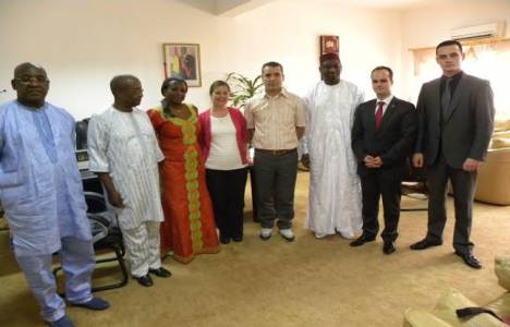 Çevre ve Şehircilik Bakanlığı'ndan Gine'ye laboratuvar desteği!