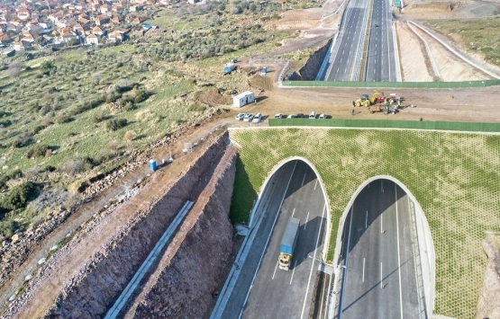 Neonteikhos Antik Kenti yoluna çelik köprü inşa edildi!