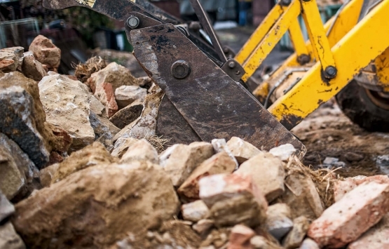 ‘Çürük raporlu’ Büyükçekmece Adliye binası hala tahliye edilmedi!