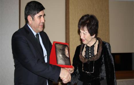 Ali Rıza Arslan'a Belarus Devlet Şeref Nişanı verildi!