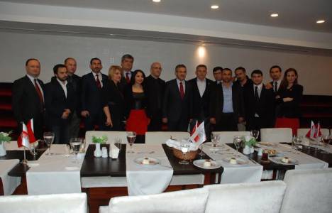 Realty World Gebze-İzmit-Adapazarı ve Bursa brokerlarına yemek verdi! 