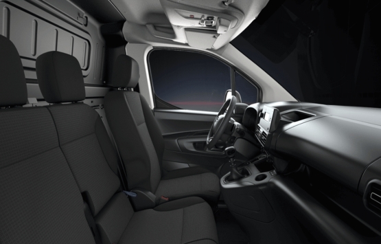 Toyota Proace City den 15.300 TL indirim! İşte 2022 mart fiyat listesi!