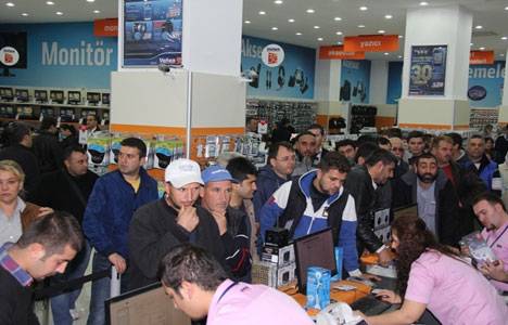 Vatan Bilgisayar, 1 ayda 7 mağaza açacak! 