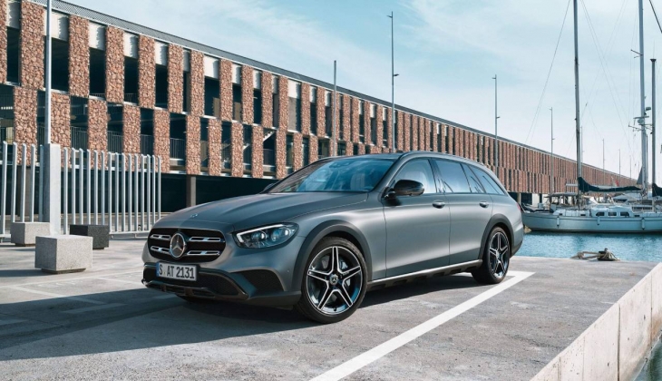 Mercedes-Benz C-Serisi’ni görünce şok olacaksınız! İşte 22 Eylül 2022 fiyat listesi...