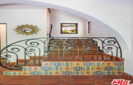 Frances Bean Cobain, emlak zengini olma yolunda!