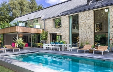 İşte Kate Moss un 11.5 trilyon TL lik evi!