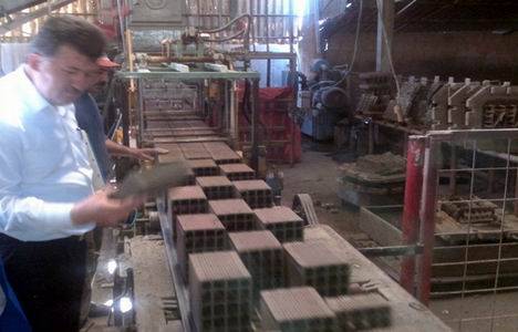 İnşaat atıklarından yeşil tuğla ve yeşil çimento üretildi!