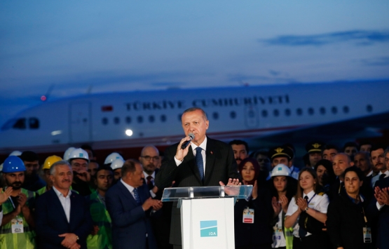 3. Havalimanı’na ilk inişi Cumhurbaşkanı Erdoğan yaptı!