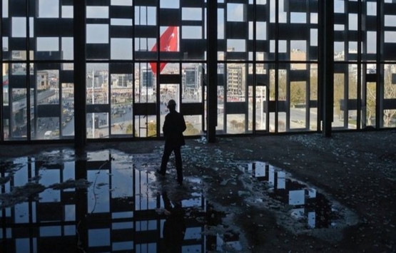 Murat Bardakçı'dan AKM eleştirisi!