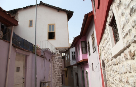 Hatay'ın tarihi evleri Marshall Renk Hareketi ile renkleniyor!