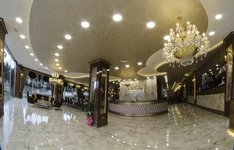 Saraylı Döner, en büyük döner restoranı unvanıyla İstanbul Başakşehir de!