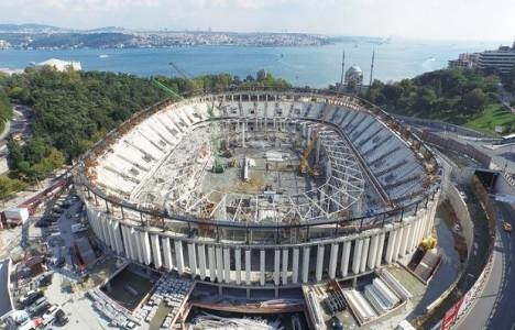 Vodafone Arena'nın çatısı yerleştiriliyor!