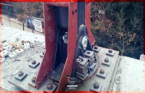 Vodafone Arena son durum: Çatı montajına başlandı!