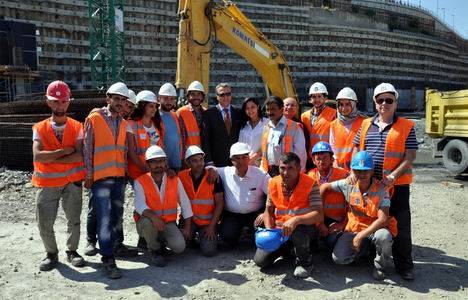 Vodafone Arena numaralı batı tribünü inşaatına başlandı!