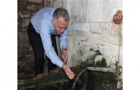 Bayburt'ta 18. yüzyıldan kalma tarihi çeşme restore edildi!