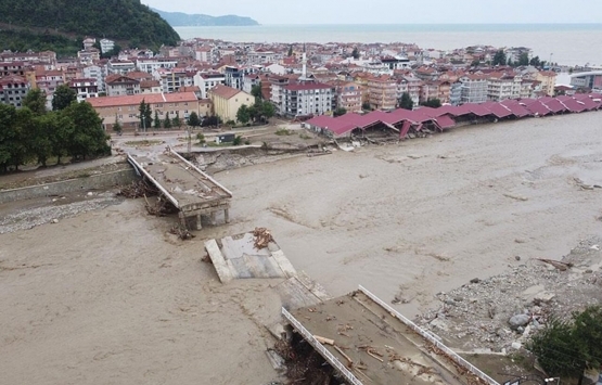 Sinop Ayancık'ta geçici dükkanların inşaatı tamamlandı!