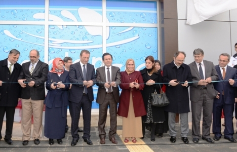 Tuzla Belediyesi yüzme havuzu hizmete açıldı!