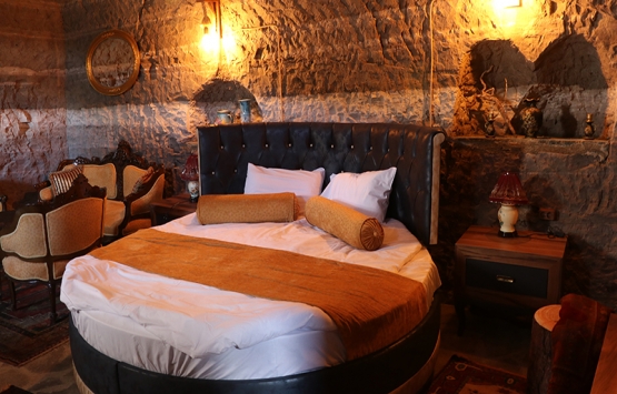 Tarihi Bolu Solaklar Kaya Evleri yenileniyor!