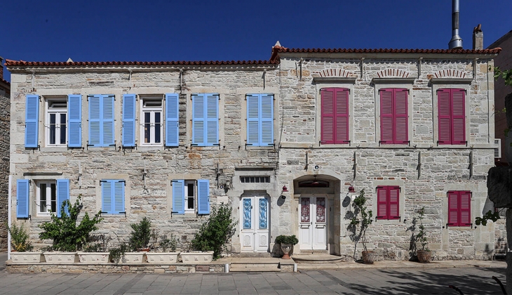 Foça da konutların metrekare fiyatı 70 bin TL ye çıktı!