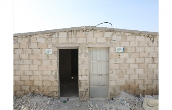 Mardinli lise öğrencileri İdlib de 6 briket ev yaptırdı!