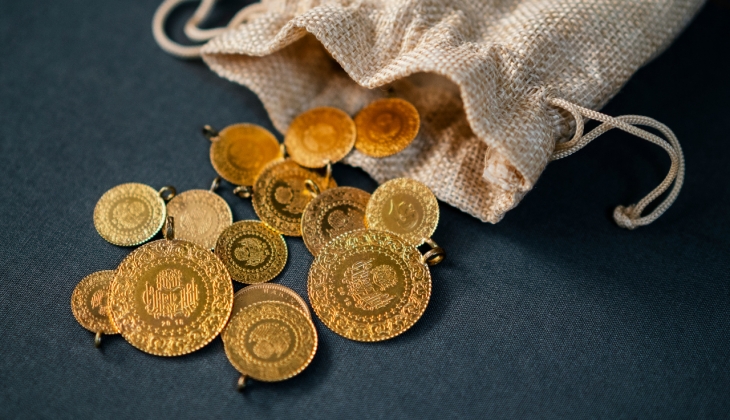 Gram altın rekor seviyeyi gördü! Bugün gram, çeyrek, tam ve yarım altın kaç TL? Bugünkü fiyatları gören inanamadı!