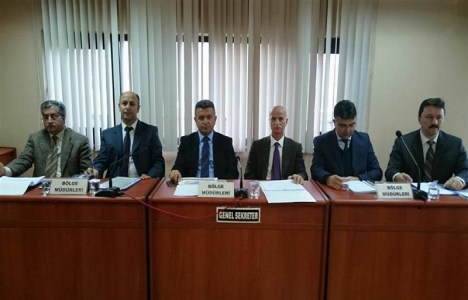 Zonguldak Kozlu Stadyumu'nun tribünleri yıkımalı!